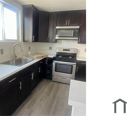 5th image of 904 1/2 W 78th St