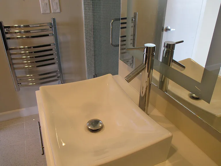1122 La Mirada St — Photo 11