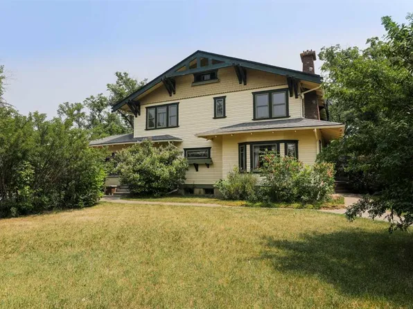 302 E King St, Nobleford, AB T0L 1S0