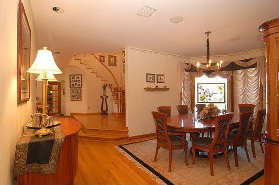 Formal Dining Room with Oversize Bay Window