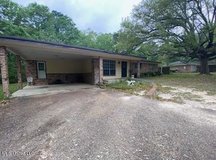 4100 Crowley Rd, Moss Point, MS 39562
