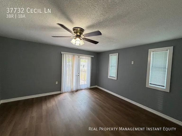 37732 Cecil Ln — Photo 8