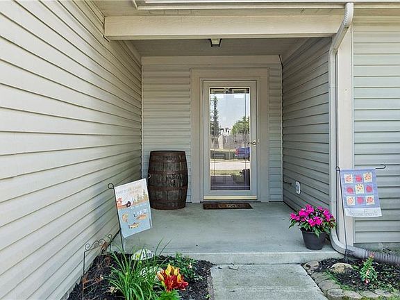 2nd image of 10657 Sedgegrass Dr