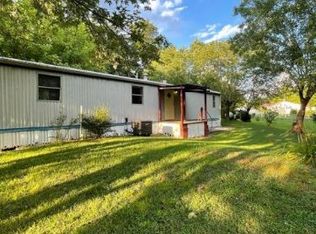 981 Old Solomon Ferry Rd, Newport, TN 37821