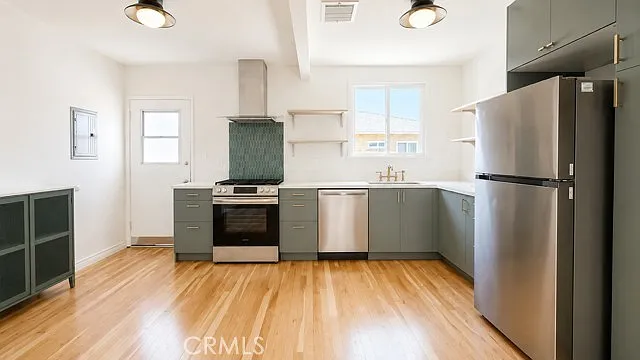 4132 Toluca Lake Ave — Photo 3