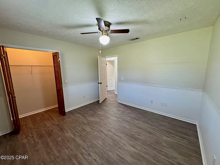 6210 Imperial Dr — Photo 29