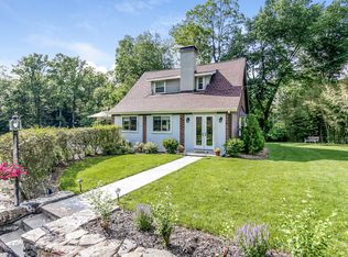 49 Ridge Rd, Hartsdale, NY 10530