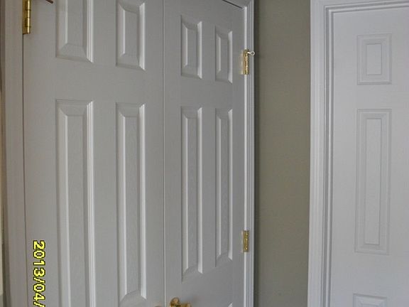 4th image of 251 Meadowlake Dr