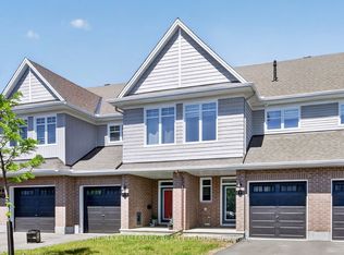 737 Maverick Cres, Stittsville Munster Richmond, ON K2S 2X1