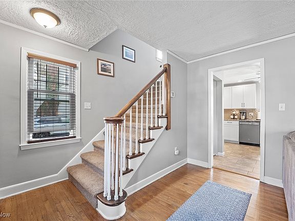 4th image of 2668 Oak Park Blvd