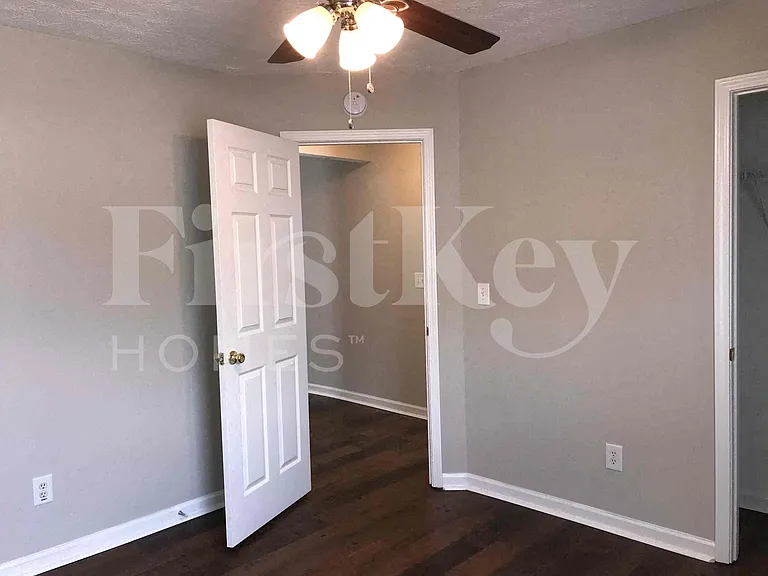 311 Azalea Loop — Photo 21