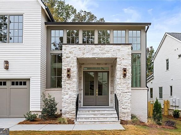 2nd image of 1891 Harts Mill Rd NE