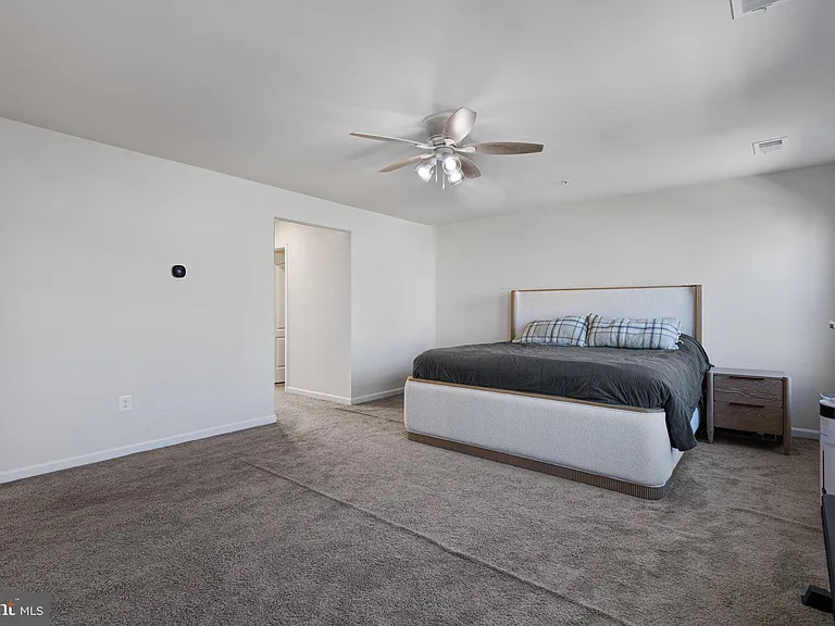 16414 Tortola Dr — Photo 9