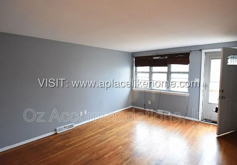 5311 NE Barnes Ave — Photo 3