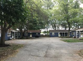 3 Fisher Ct, Urbana, IL 61802