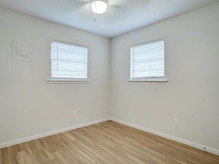 226 Hickory St #B — Photo 13