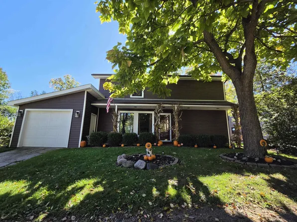 4176 Pleasant Dr, Attica, MI 48412