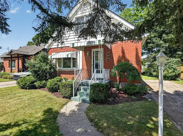 78 Belleview Ave, Kitchener, ON N2B 1G5
