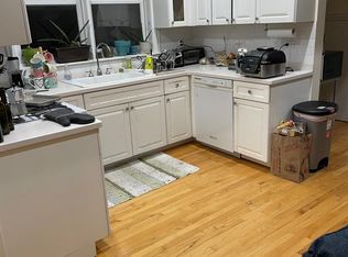 3039 N Kenmore Ave #3, Chicago, IL 60657