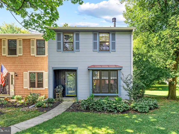 728 Kings Croft, Cherry Hill, NJ 08034