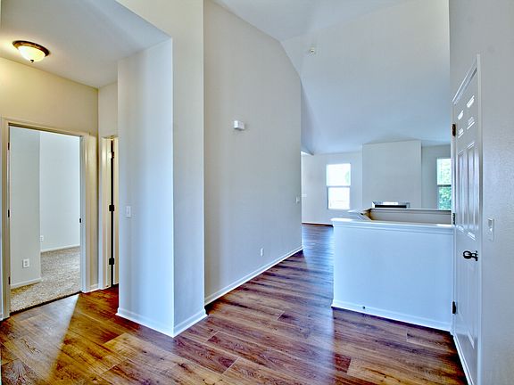 3rd image of 18910 Ontario St