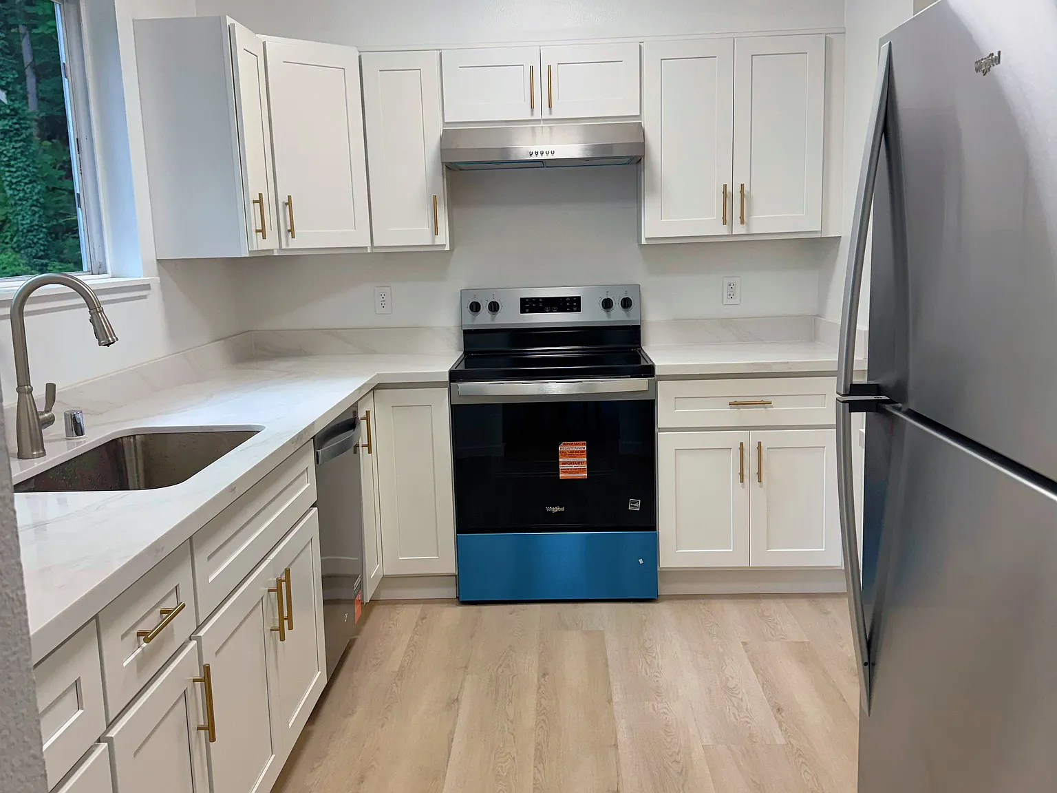 2 bed, 1.5 bath, 1027 sqft, $2,600 — Photo 4
