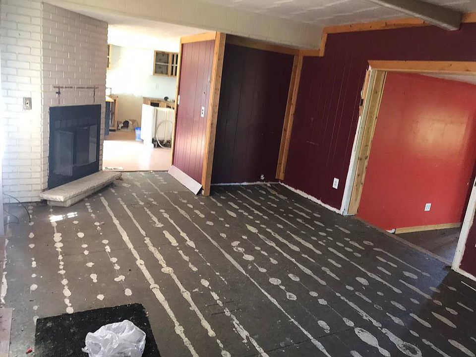 2nd image of 101 Wilson Hts