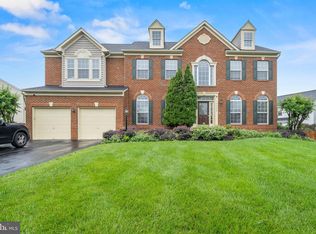 10000 Umbrella Pl, Nokesville, VA 20181
