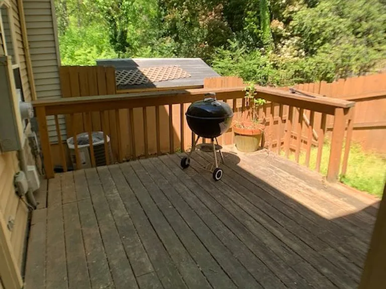 4210 Sterlingworth Dr — Photo 8