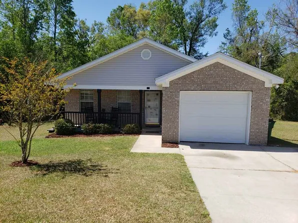 878 Arlington Cir, Quincy, FL 32351