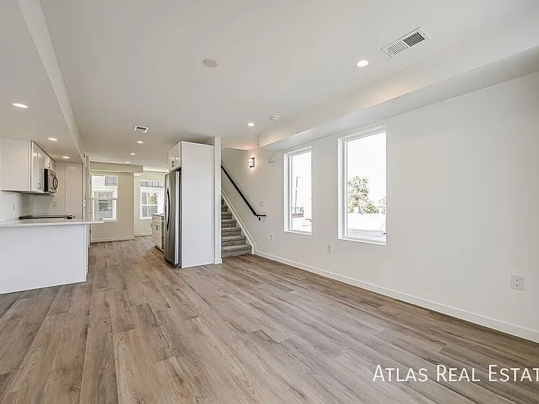 2640 S Delaware St #3 — Photo 9