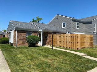 5561 Hummock Rd, Dayton, OH 45426