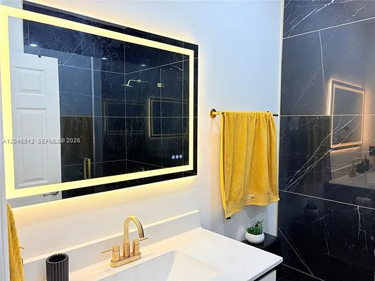 3409 W 92nd Pl #Townhouse 3409 — Photo 6