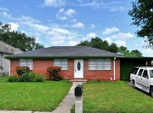 6727 Foch Rd, New Orleans, LA 70126