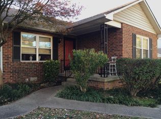 389 Huntington Ridge Dr, Nashville, TN 37211