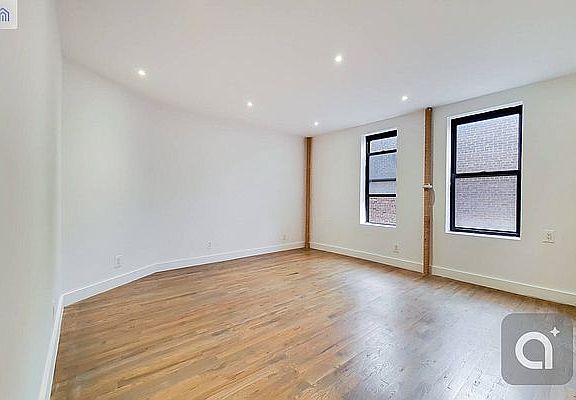 3rd image of 41-07 28th Ave #9