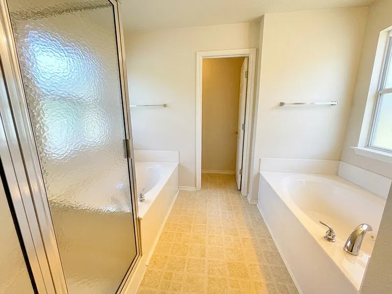 9023 Pinseeker — Photo 12