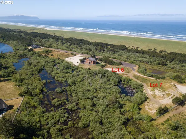 Pacific Bellevue Ln #6, Warrenton, OR 97146