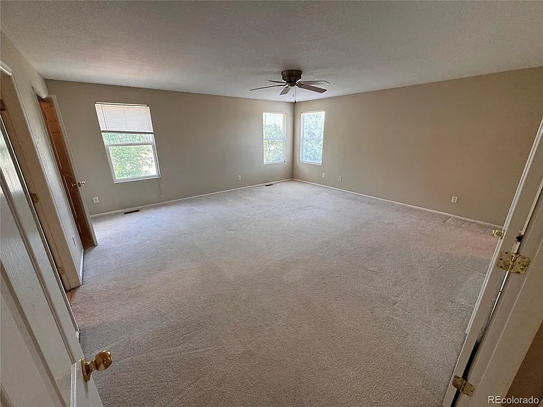 5379 S Picadilly Ct — Photo 11