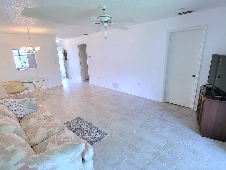 10819 Chenequa Ct — Photo 10