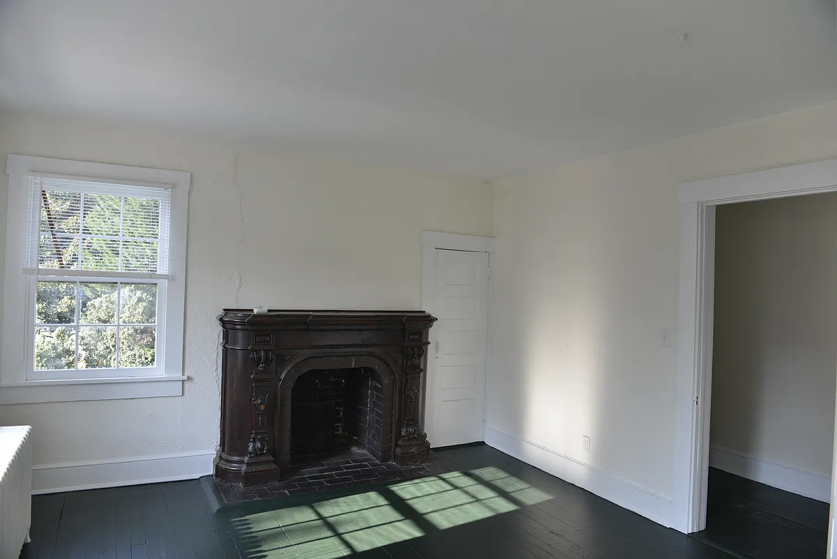 Building Photo - 47 Winchester St #3