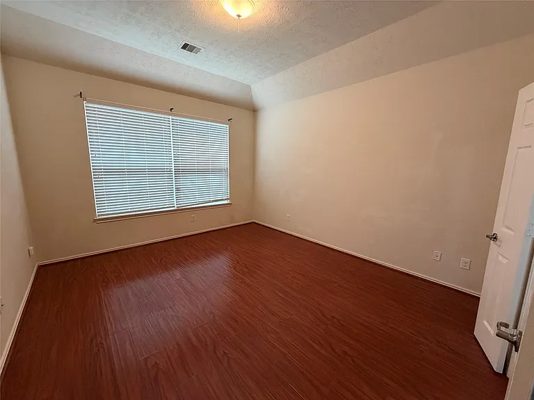 6826 Pheasant Oak Dr — Photo 7