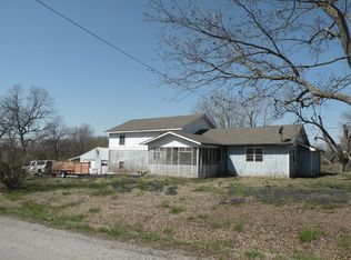 14072 S 1400th Rd, Nevada, MO 64772