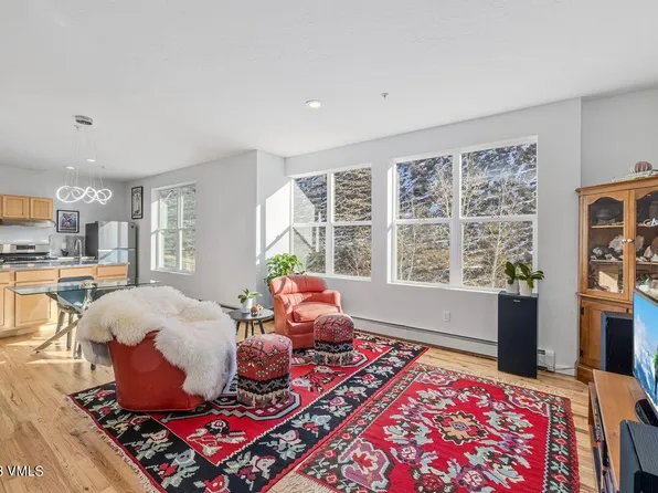 491 Metcalf Rd APT E13, Avon, CO 81620