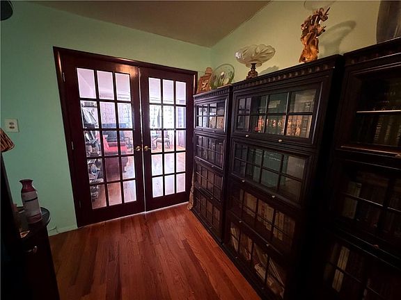 2nd image of 3090 Voorhies Ave APT 2A