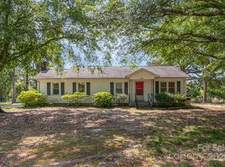 3595 Mount Holly Rd, Edgemoor, SC 29712