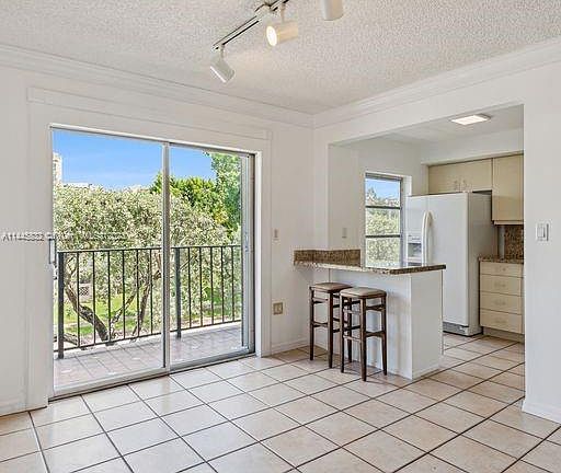 4th image of 110 Salamanca Ave APT 301