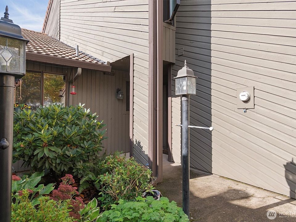 1st image of 13802 NW 10th Court #D