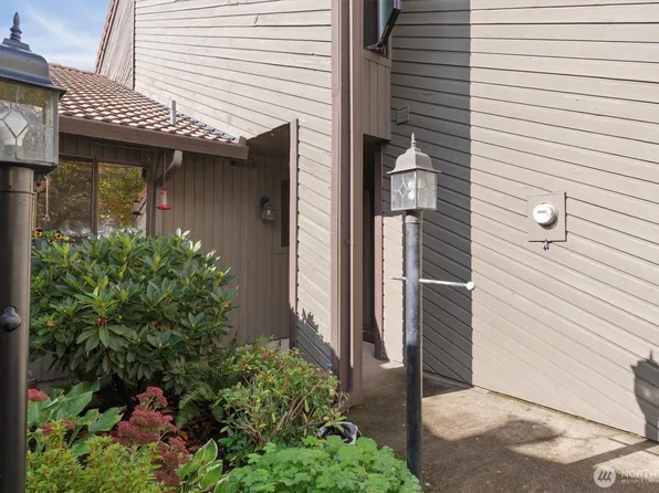 13802 NW 10th Court #D, Vancouver, WA 98685