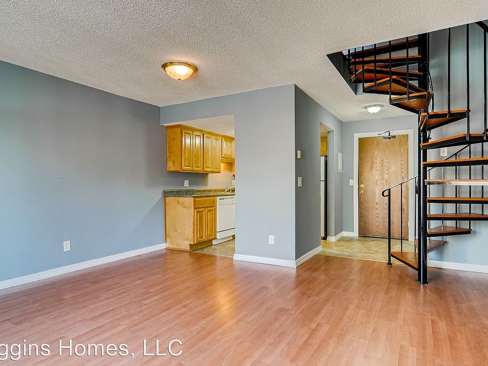 1st image of 7126 72nd Ln N APT 264